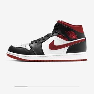 Jordan 1 Mids